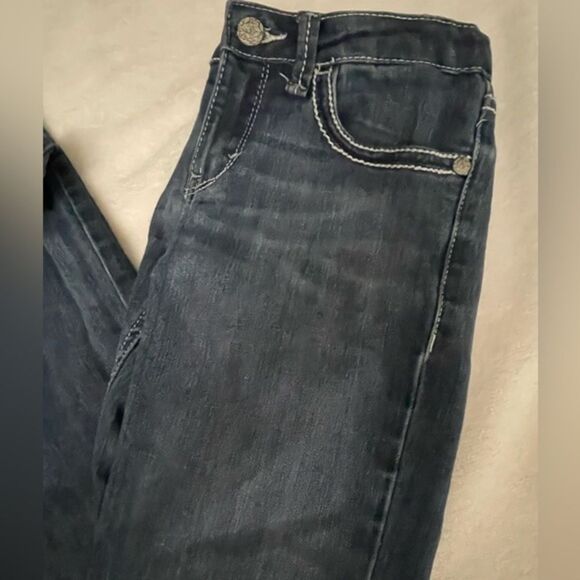 LIKE NEW Levi’s 10 Regular Levi’s 5-pocket boot cut medium wash blue denim jeans - Picture 4 of 13